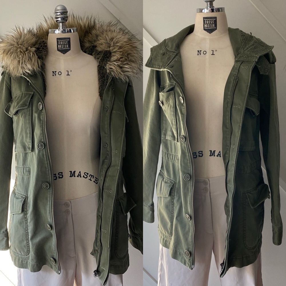 Aritzia Sunday Best Faux Fur (removable) Parka with Hood in Khaki Green - XXS